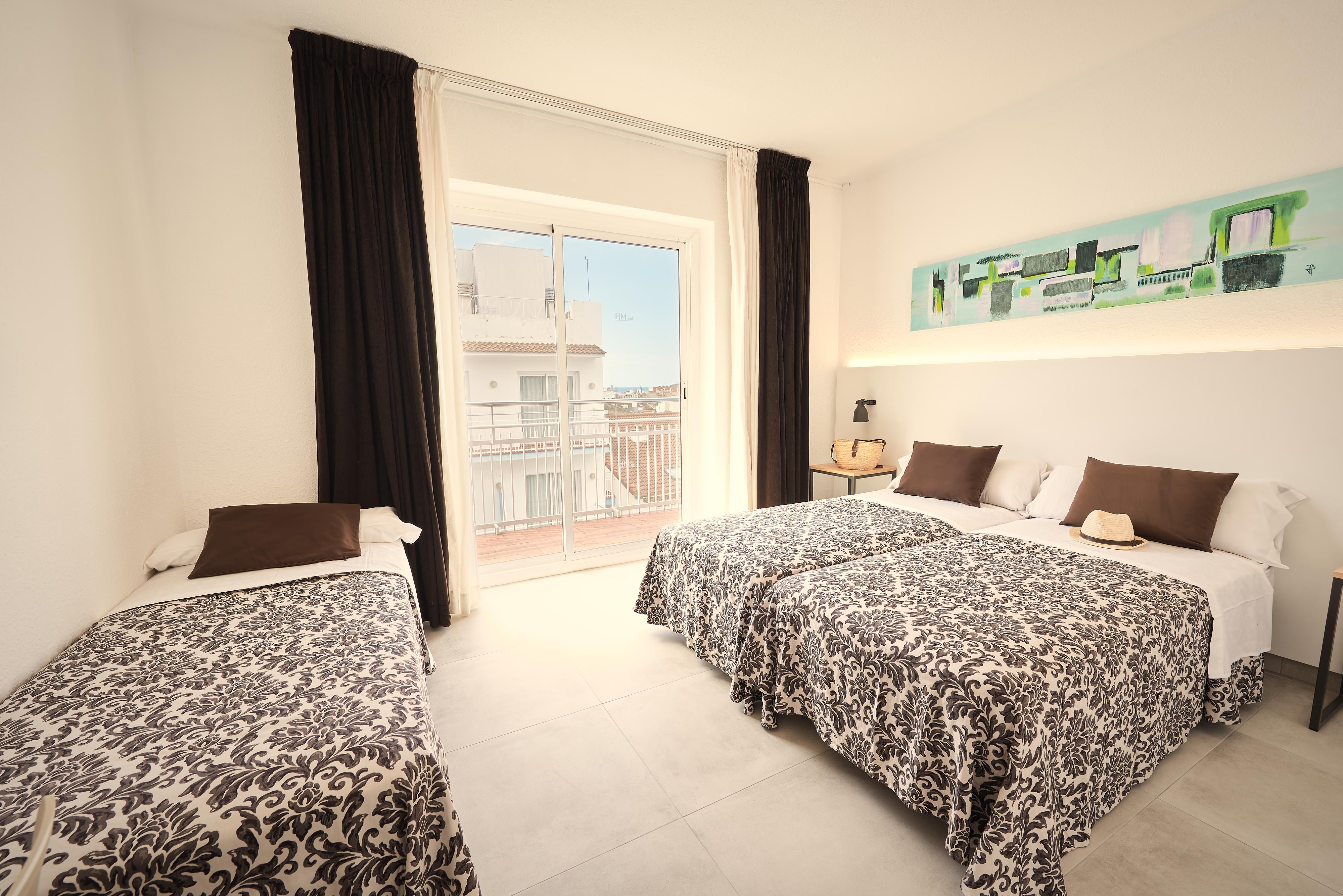 Hotel Miami Calella Eksteriør billede