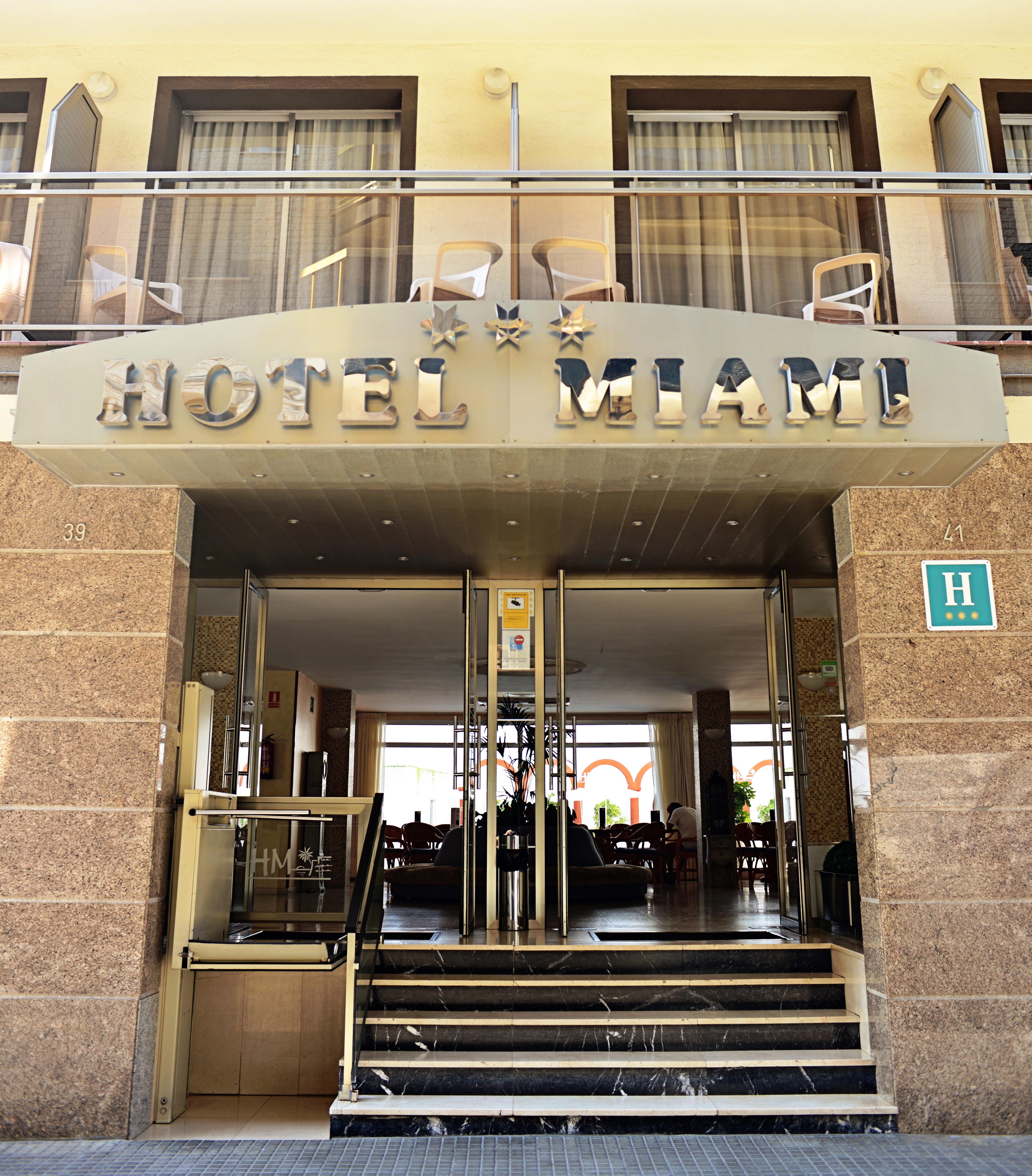 Hotel Miami Calella Eksteriør billede