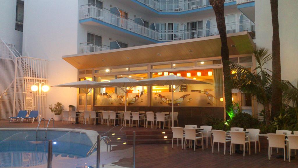 Hotel Miami Calella Eksteriør billede